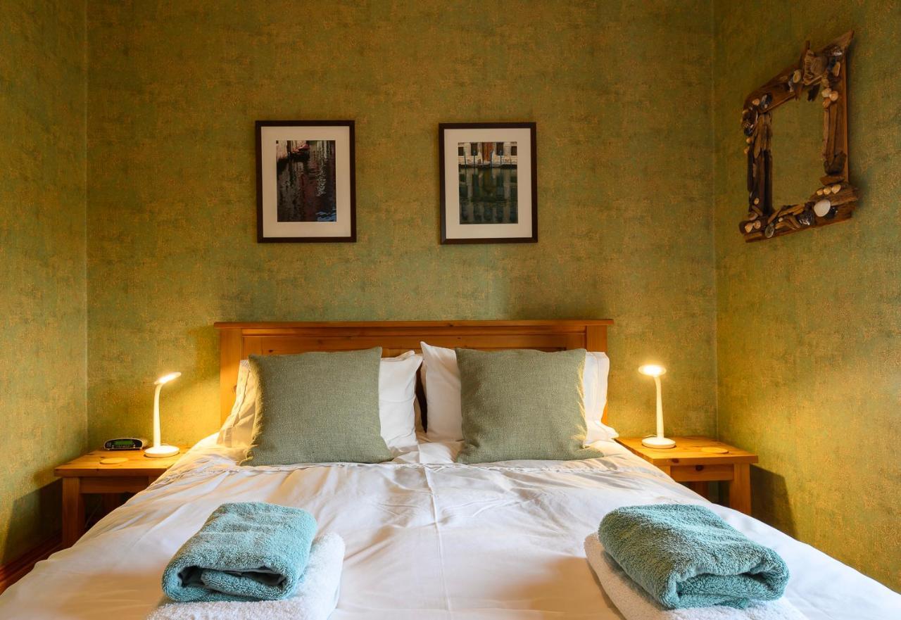 Crail Posthouse - 19Th Century Traditional House エクステリア 写真